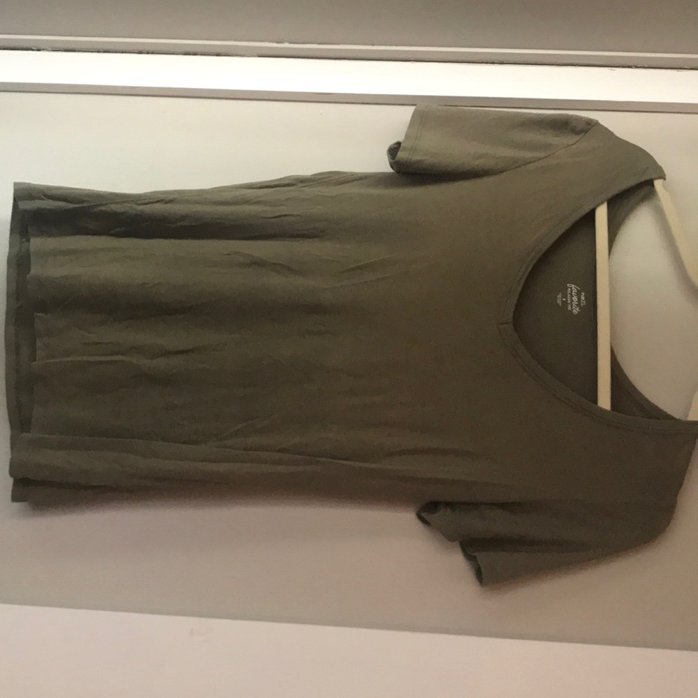 Low cut tee